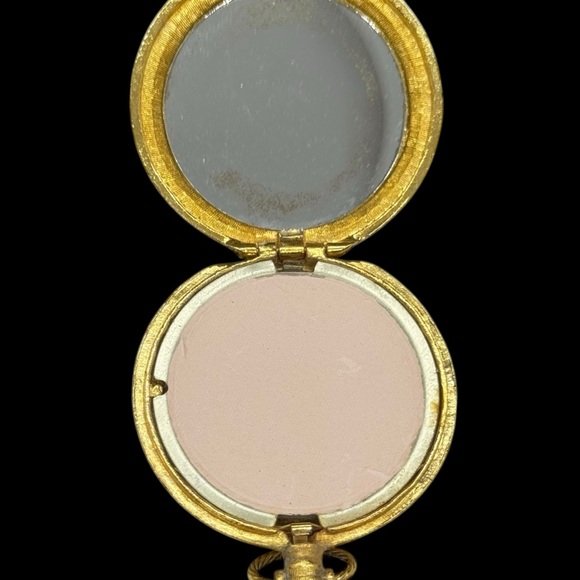 Vintage Max Factor Floral Cameo Pocket Watch Powder Compact - Picture 8 of 10